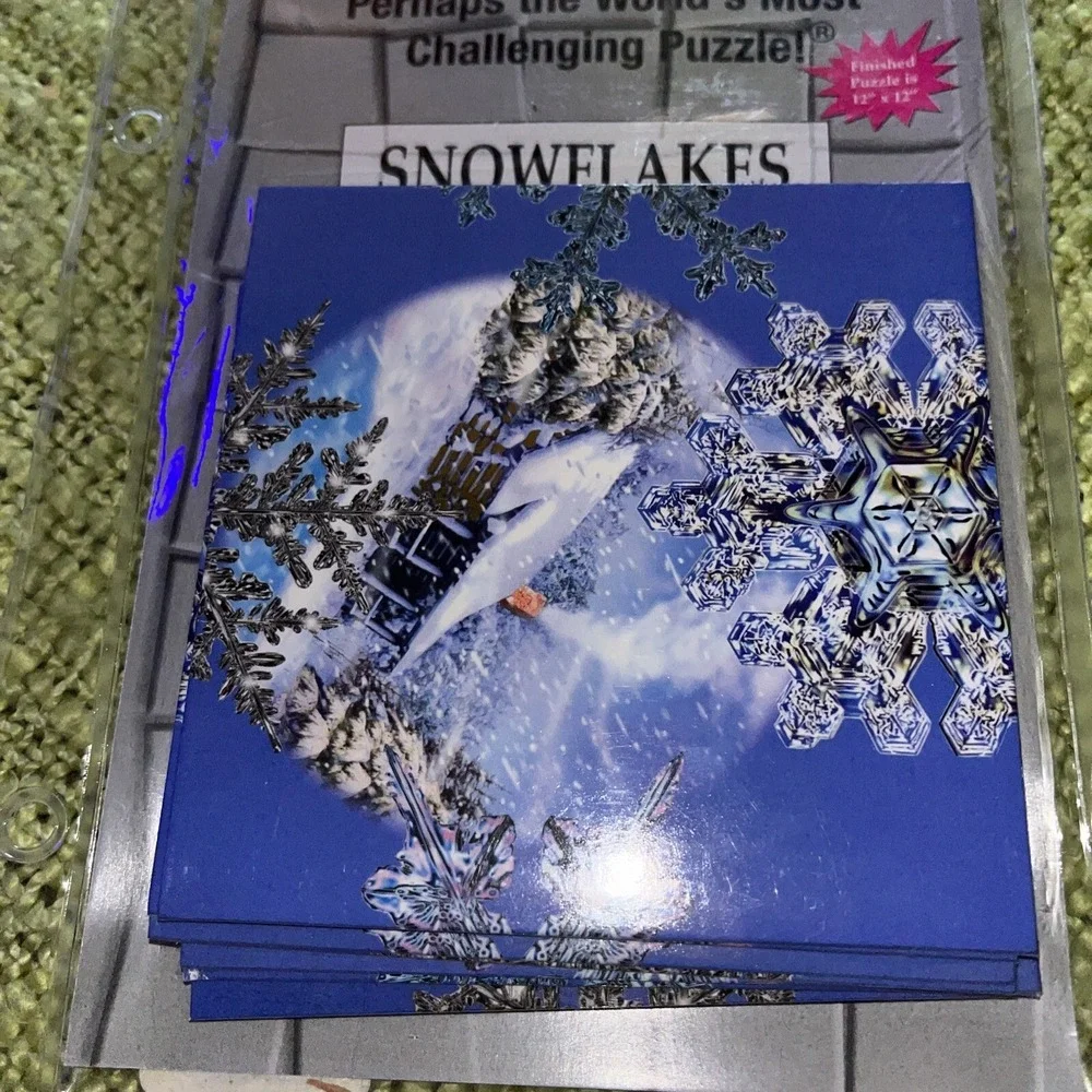 Scramble‎ Squares Snowflakes Puzzle